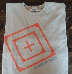 Mens 5.11 short sleeve t-shirt